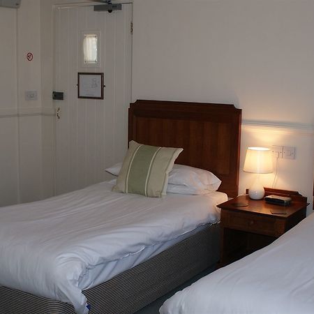 The Three Kings - Inn Bury St. Edmunds Bagian luar foto