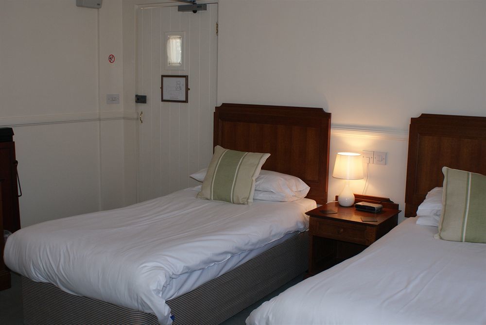The Three Kings - Inn Bury St. Edmunds Bagian luar foto