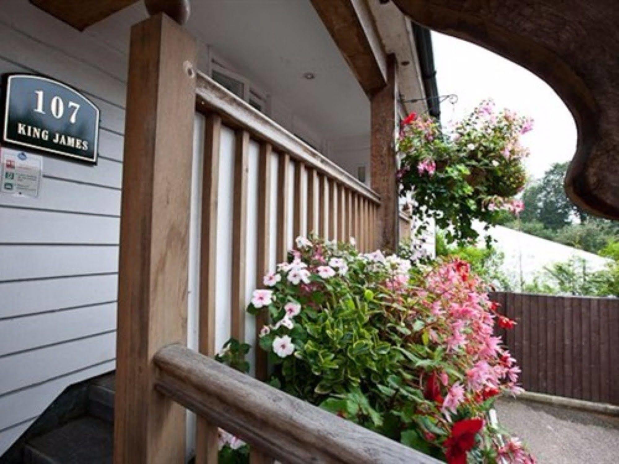 The Three Kings - Inn Bury St. Edmunds Bagian luar foto